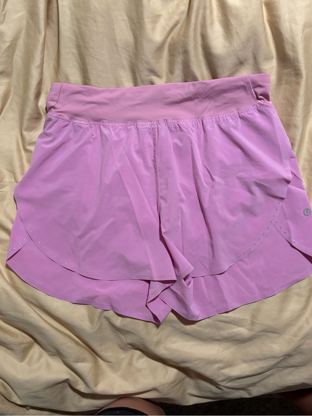 Lululemon Fast and Free Reflective High-Rise Classic-Fit Short 3" - Picture 2 of 4